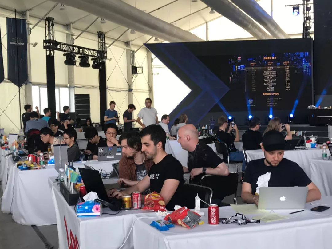 用键盘练打字的手机软件_练习键盘手速的软件_键盘练字软件免费下载