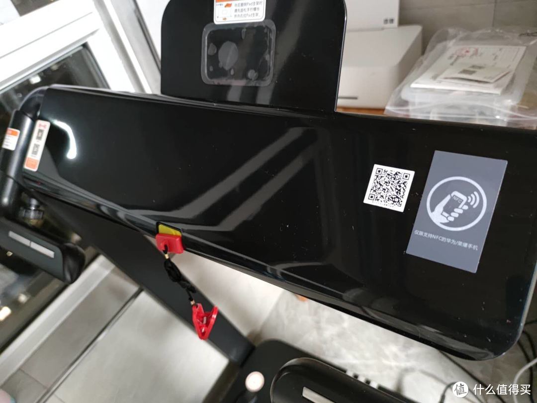 亿健智能跑步机开箱评测:我为什么在70㎡的小屋内选择这样一个大家伙