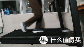 亿健智能跑步机开箱评测:我为什么在70㎡的小屋内选择这样一个大家伙