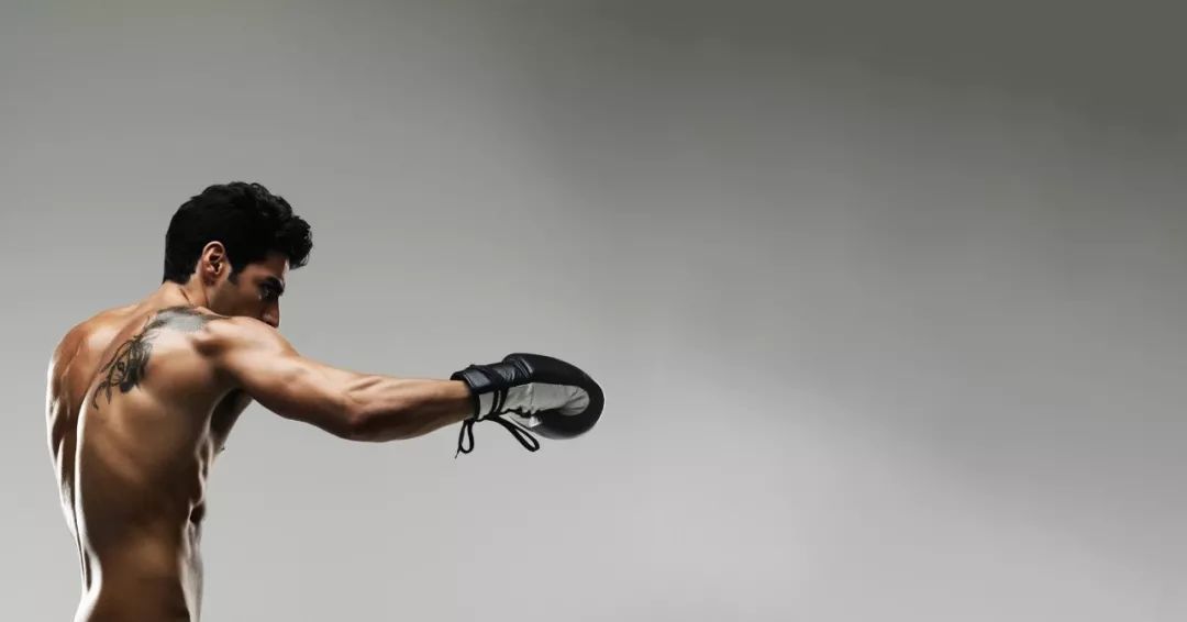 健身手套越紧越好吗_健身手套紧的好处_手套太紧会怎么样