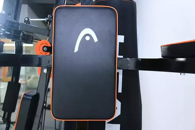 三人站综合训练器安装_三人站健身器材使用图解_三人站综合器械怎么用