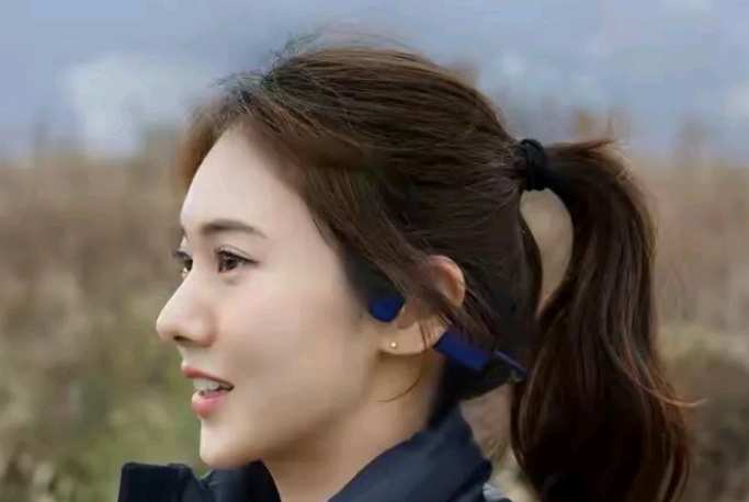 带手套健身护腕有用吗_带护腕的健身手套_健身手套带不带护腕