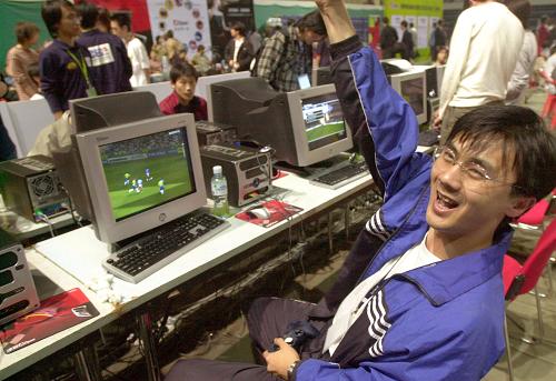 中国互联网20周年 新华网_新华网100周年直播_新华联2021年最新消息