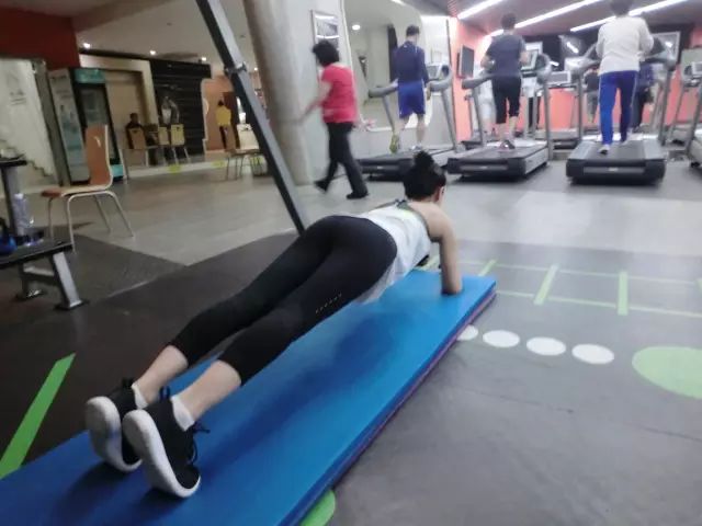 健身手套排名_手套健身品牌好的有哪些_最好的健身手套品牌