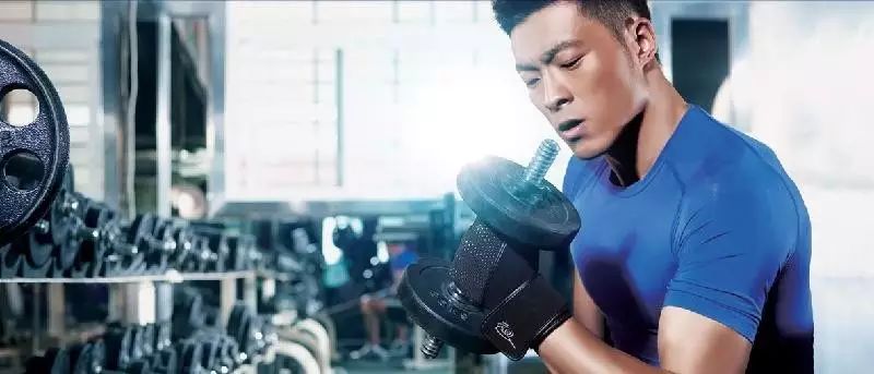 手套健身作用与功效_手套健身作用是什么_健身手套的作用