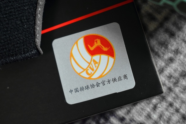 撸铁戴手套,你以为只是为了防止磨出老茧?