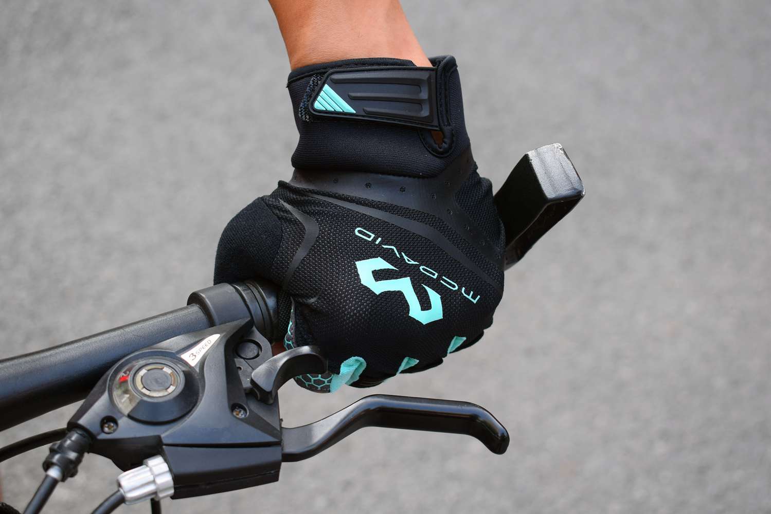 手套尺寸健身可以用吗_手套尺寸健身图_健身手套尺寸