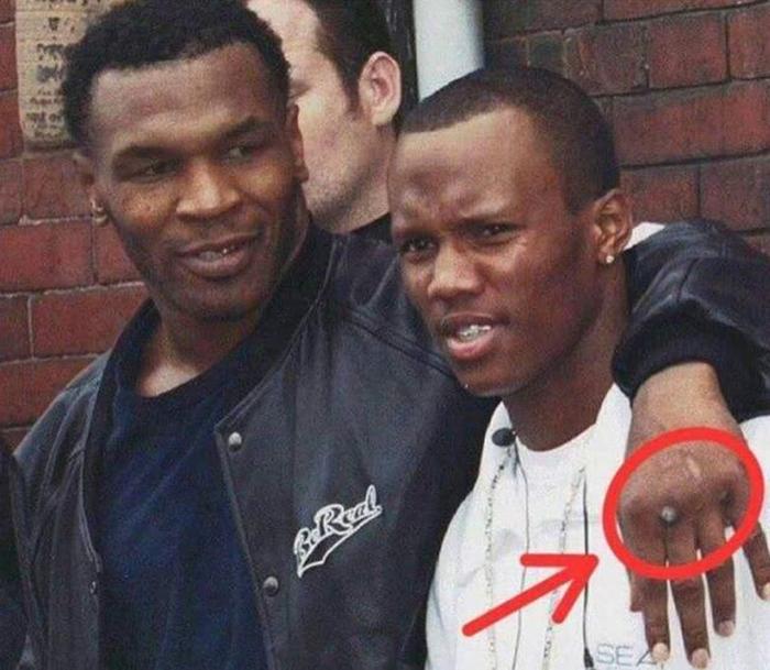 李小龙最恐怖的练法:铁砂掌、电击,第4种泰森没法做到