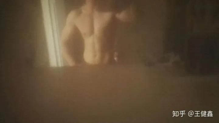 健身手套护腕_手套健身护腕图片_健身手套护腕什么牌子好