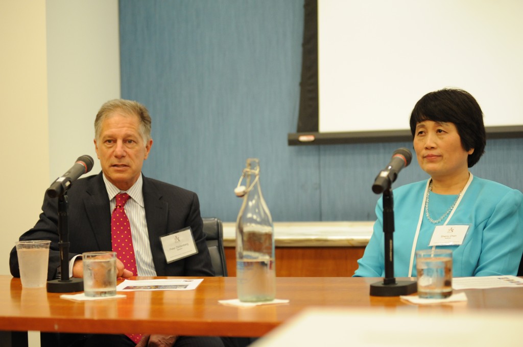 电视台采访车_电视新闻采访车_新闻电视采访车祸事件