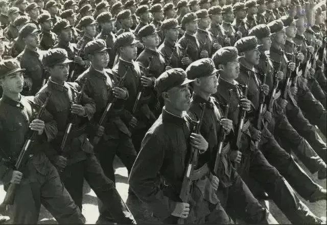 踩水入门教程_练习踩水_初学者踩水教学视频