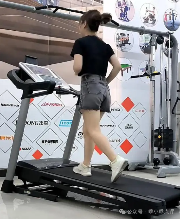 跑步机牌子价格好的有哪些_跑步机什么牌子好跑步机价格_跑步机品牌选择