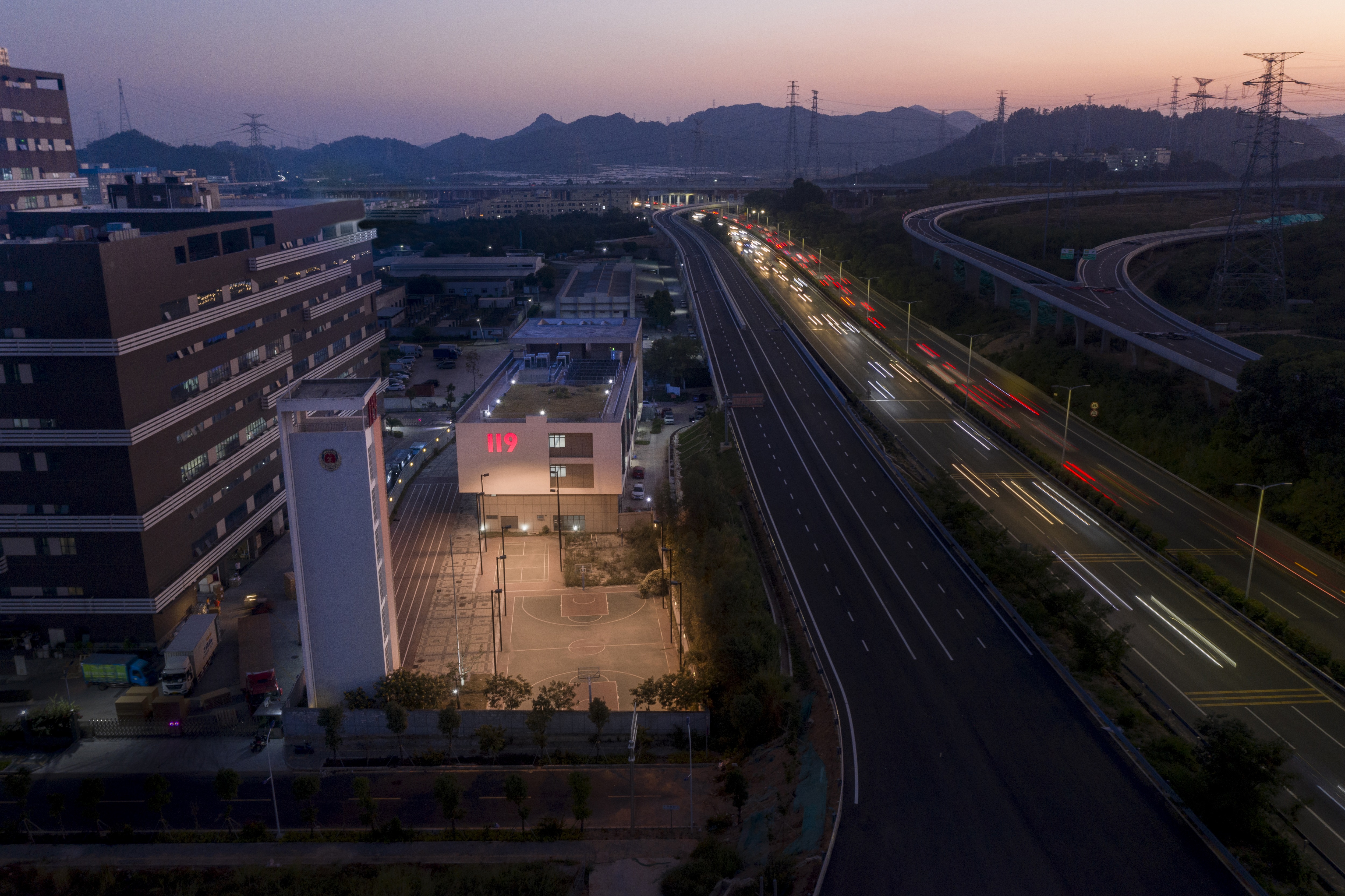 语文综合能力训练_图纸设备平台_十人站综合训练器图纸