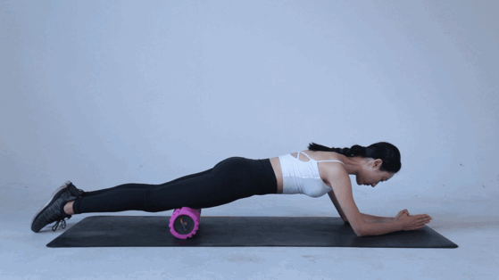 手套健身选择什么材质_健身手套选择大一点还是小一点_健身手套怎么选择