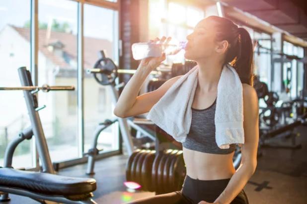 健身手套的戴法_健身手套的作用_健身手套 小了