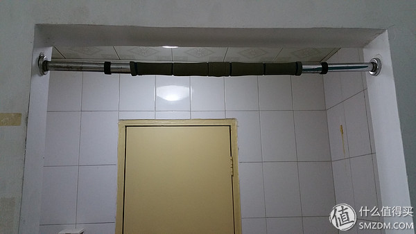 健身手套 小了_健身手套的戴法_健身手套小还是大点好