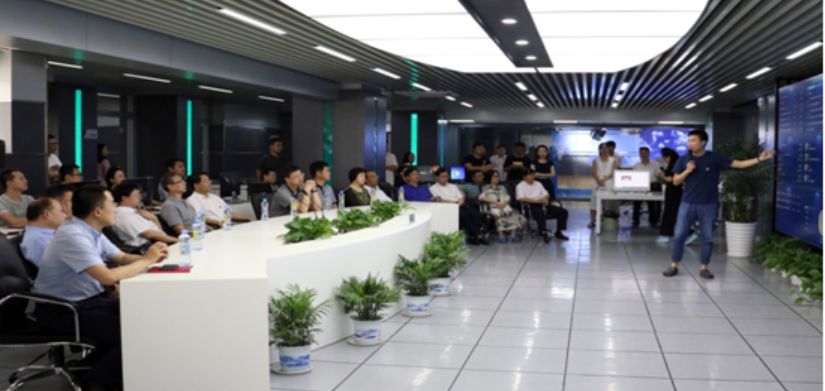 媒介融合时代的体育新闻报道_新闻媒体融合发展之路_融合媒体新闻报道案例