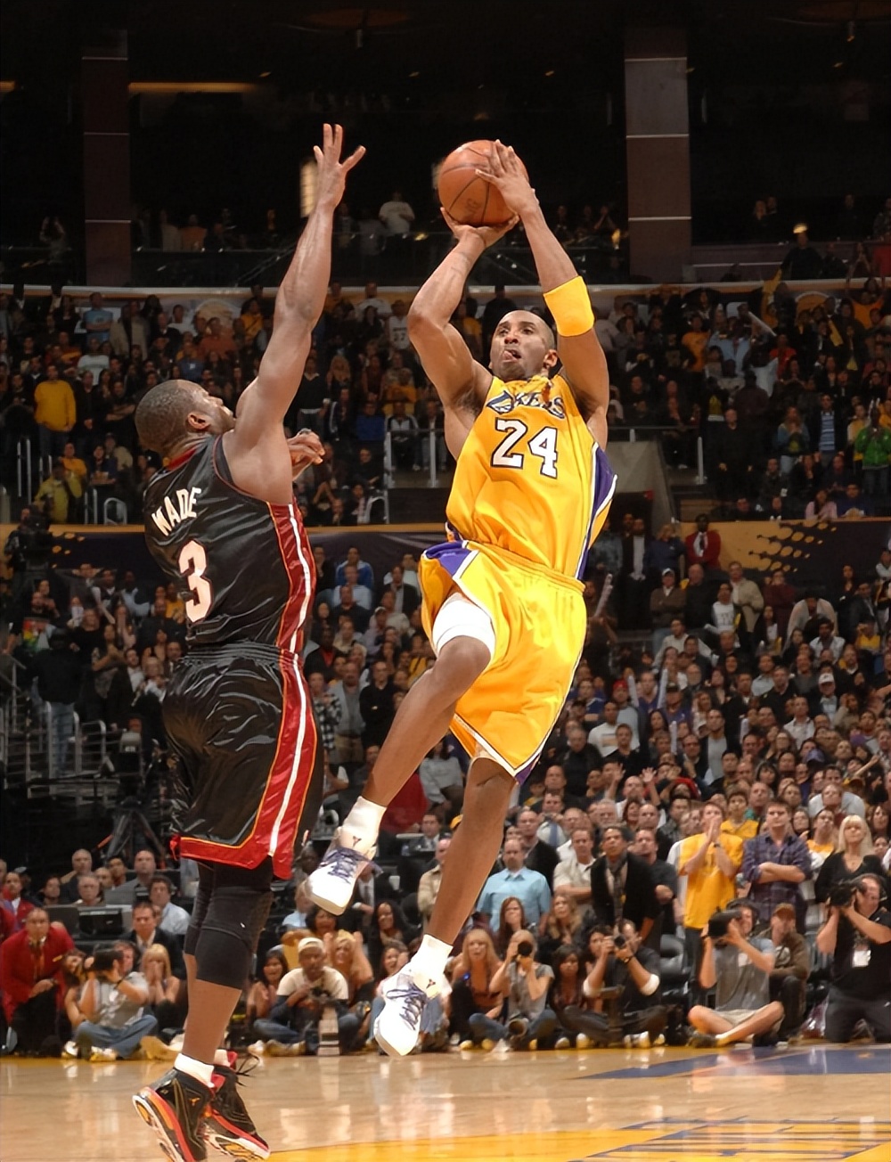 姚明弹跳差_nba怎样练习弹跳_科比没天赋