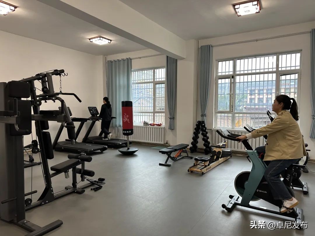 综合训练器训练计划_综合训练器注意事项_多功能综合训练器