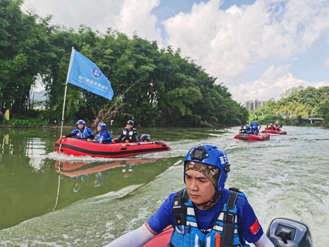 开元棋app官方下载 龙门开展水域救援训练