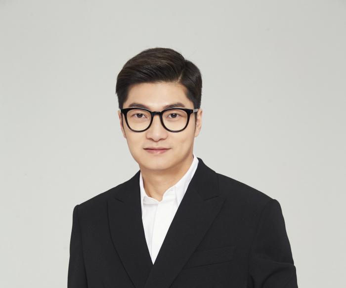 开元棋盘财神捕鱼官网版下载2023 遥望网络签约贾乃亮等近30名明星主播，行业同质化，“推手”董事长谢如栋力挺沉浸式突围