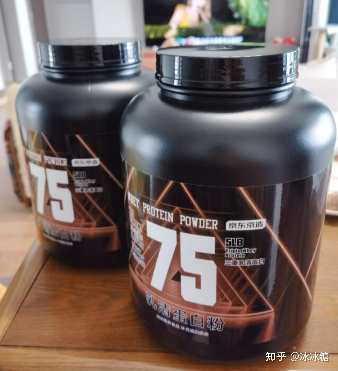 增肌蛋白粉选购指南_健身蛋白粉品牌推荐_健身手套品牌