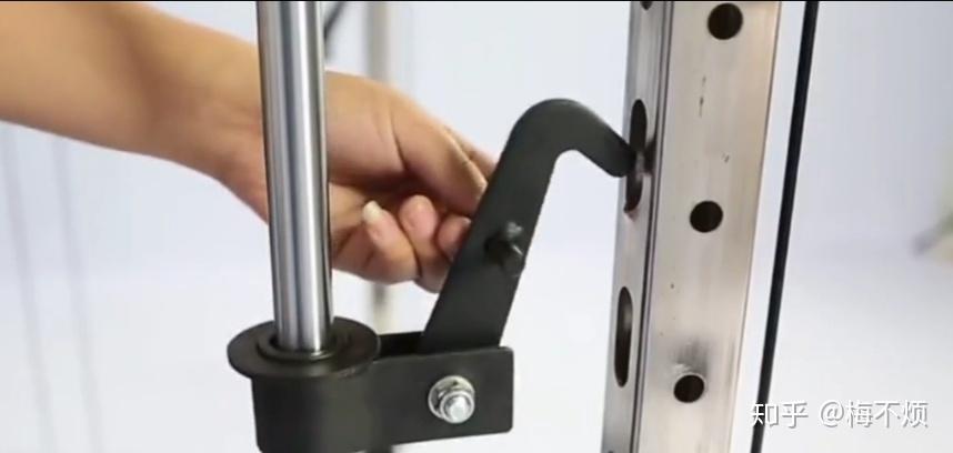 综合训练器哪个好_综合训练器训练教程_综合训练器锻炼视频教程