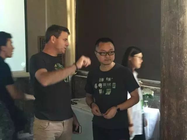 综合训练器使用方法_训练器是什么_器械训练教程