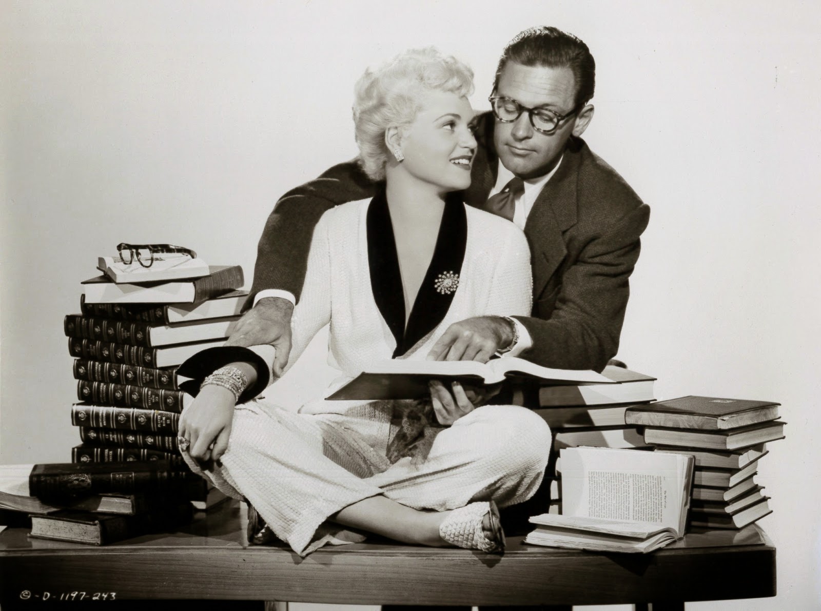 新闻题材的电影_新闻电影有哪些_新闻电影题材分析