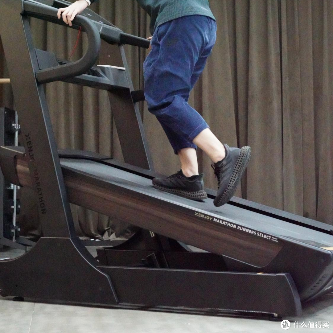 如何挑选适合自己的家用跑步机？跑步机哪个牌子质量好？
