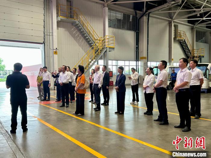 新门内部资料免费查询 香港企业家赴南昌考察 探索新发展机遇