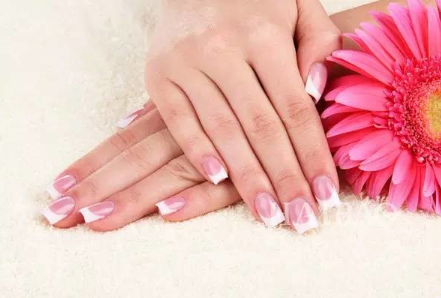 做手膜用一次性手套好还是全棉手套好 做手膜用什么手套好