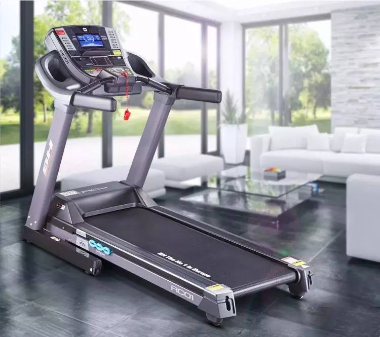 家用跑步机谁家的比较好_家用跑步机什么牌好知乎_跑步机什么牌子好家用