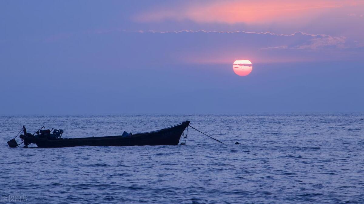 美国战地记者老人与海_海明威 传奇作家  老人与海  坚定信念  人生挑战