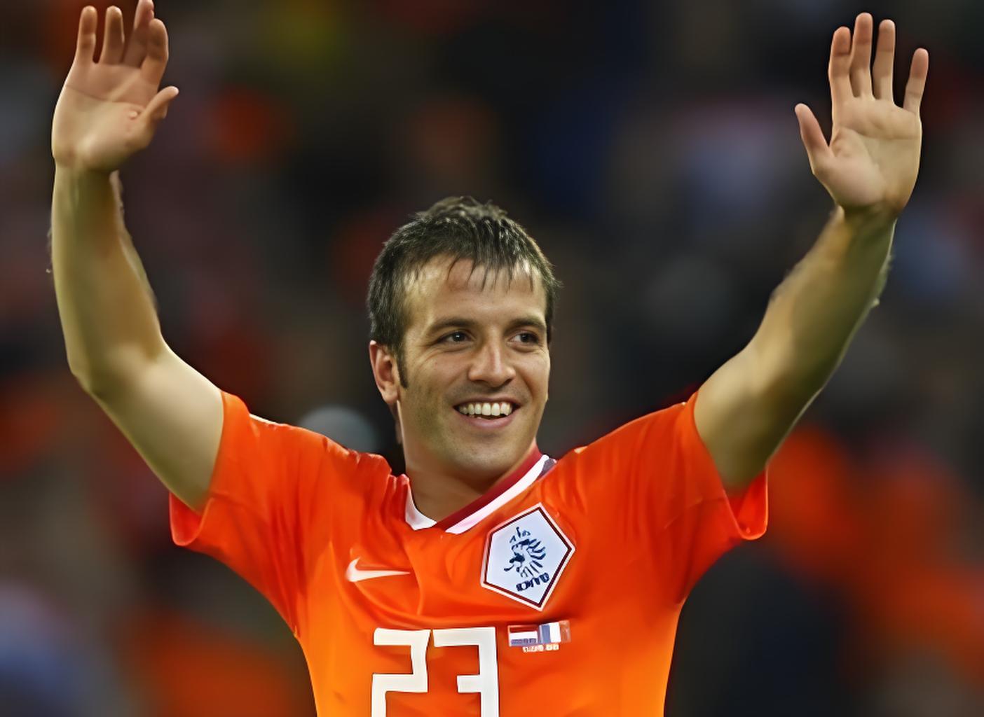 荷兰队无冕之王世界杯_荷兰足球无冕之王阵容分析_4-3-3阵型荷兰队球星