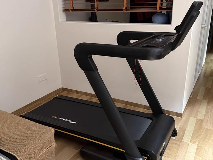 麦瑞克幻影X5 Ultra缓震技术_什么牌子跑步机质量好_跑步机膝盖保护技术