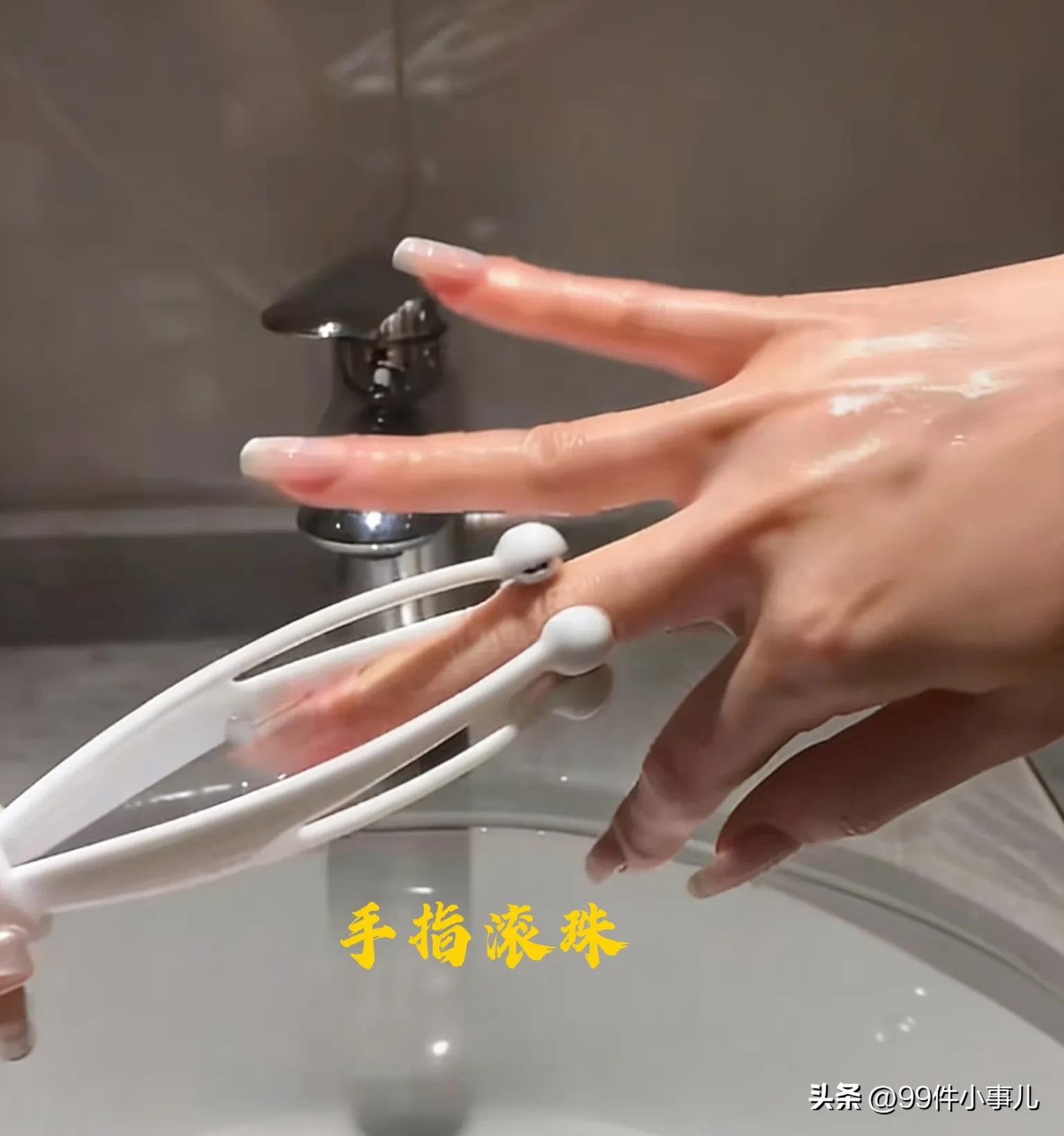 手部保养方法_健身手套要贴紧还是松_10天手部保养周期