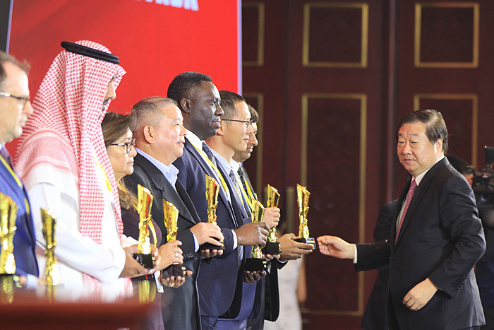 中国重汽复强动力有限公司_中国重汽重组改革深度观察_中国重汽全球战略合作伙伴大会