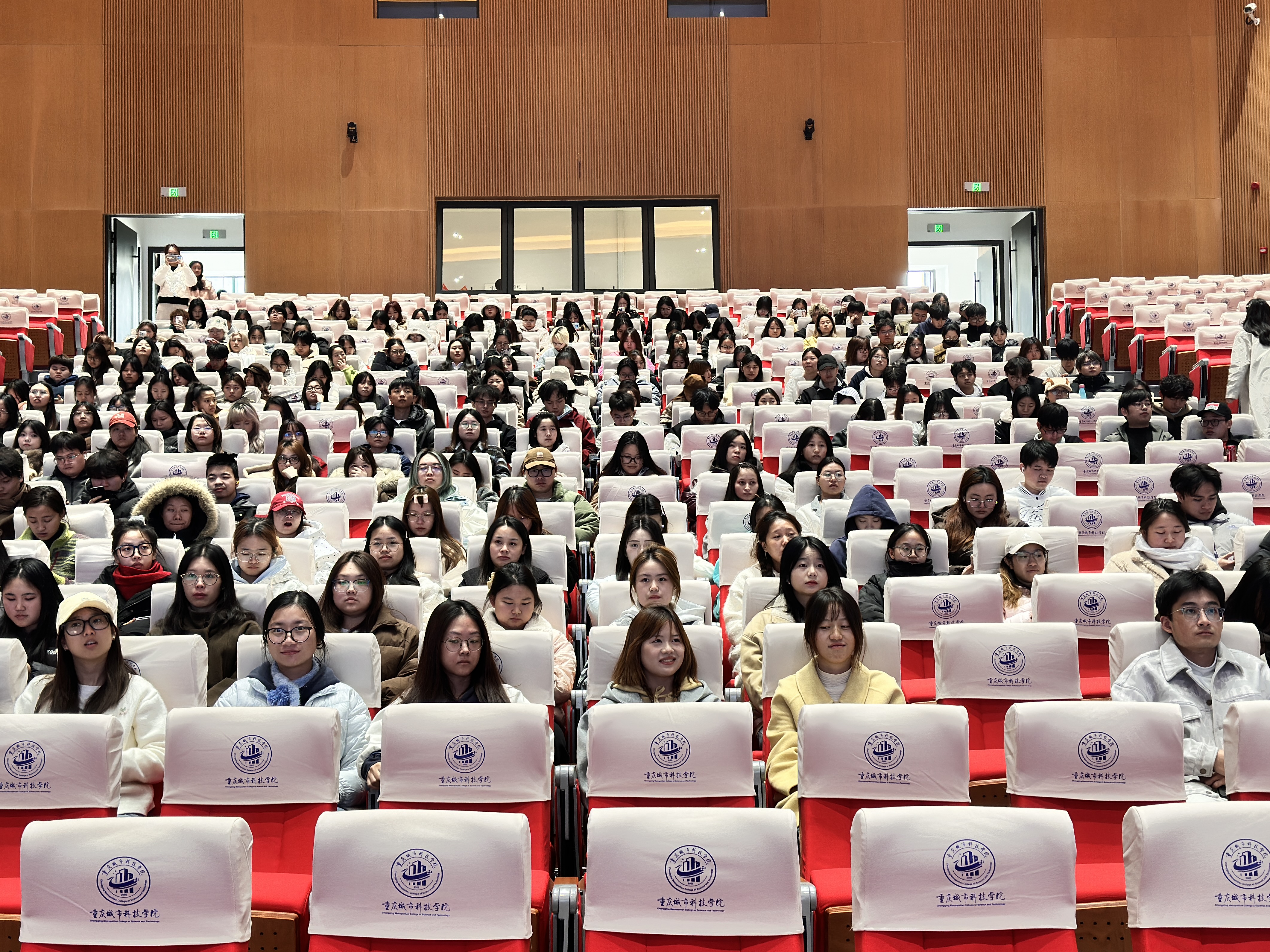 AI与短视频变现实践_短视频变现全流程逻辑_解码新媒体