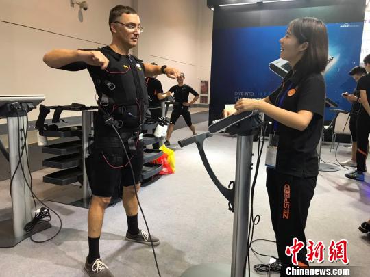 EMS电流肌肉刺激系统_反重力跑步机多少钱_智能健身系统