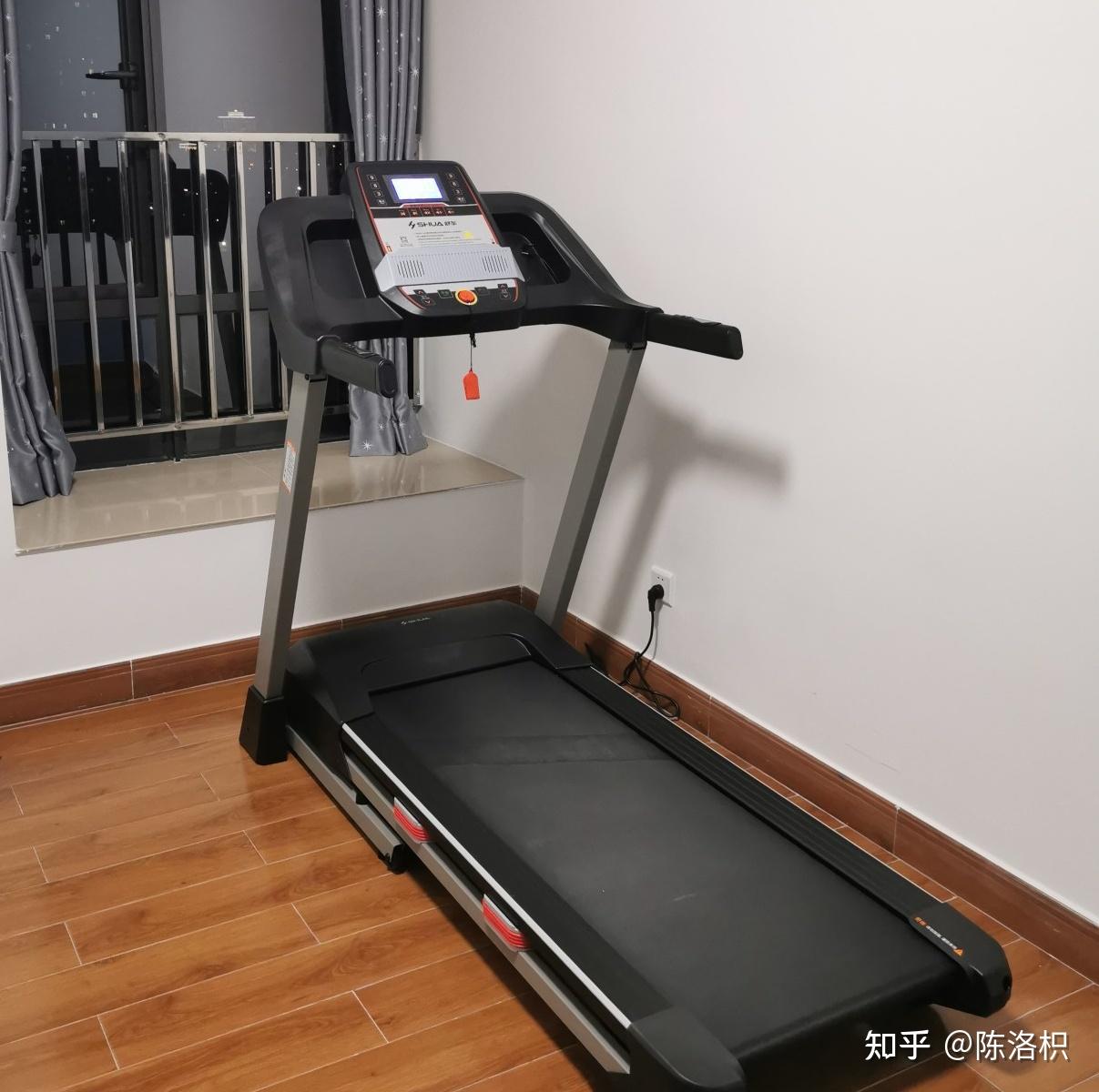 跑步机减震系统对比_家用跑步机选购指南_跑步机家用什么牌子好