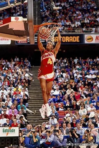 NBA弹跳历史排行榜前十，现役三人上榜，第一名太意外！