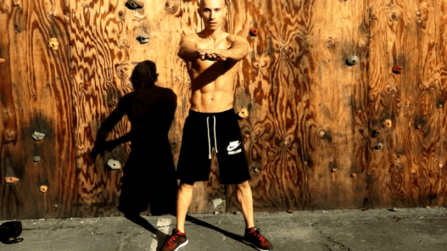 力量综合训练器_俯卧撑深蹲平板支撑_20分钟居家核心训练